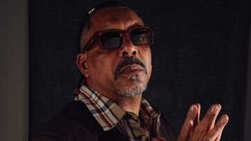 Dexter fará show em São Paulo neste domingo