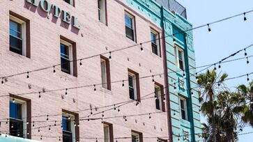 Ex-agente do FBI conta qual o andar mais seguro para se hospedar em um hotel