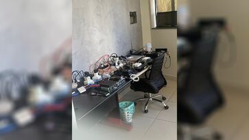 Polícia Civil apreendeu veículos de luxo e computadores usados no crime virtual