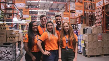 Benefícios incluem Wellhub, convênios e auxílio mudança