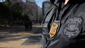 Ao todo, foram cumpridos oito mandados judiciais, entre prisões e buscas