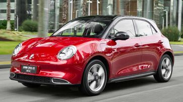 Com bateria de 58 kWh e autonomia de até 420 quilômetros pelo ciclo europeu WLTP ou 315 quilômetros pelo Inmetro