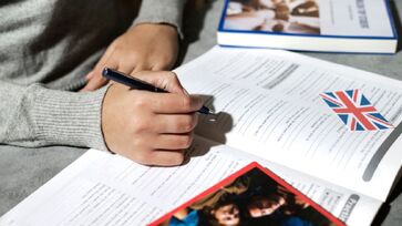 Estudar dois idiomas é benéfico para a saúde cognitiva