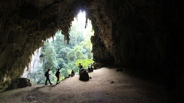 Reconhecido pela Unesco como patrimônio da humanidade, o Petar abriga mais de 350 cavernas, das quais 12 estão abertas à visitação.