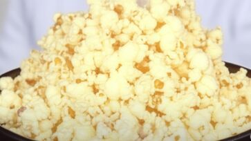 Receita fácil de pipoca com leite em pó
