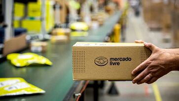 Salário oferecido é de R$ 2.025,00, com adicional de R$ 182