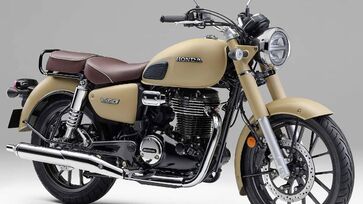 Em relação à motorização, a GB350 C 2026 segue equipada com o motor monocilíndrico de 348 cilindradas