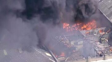 Segundo o Corpo de Bombeiros, seis viaturas estão a caminho para atender a ocorrência