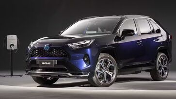 Recall da Toyota afeta GR Corolla e RAV4 PHEV por falha no painel