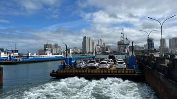 Contrato prevê a substituição da frota atual por 45 novas embarcações