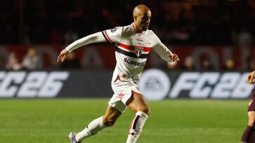 São Paulo e Ceará se enfrentam, nesta segunda-feira, no Brasileirão Série A