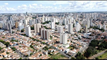 A cidade também tem uma imensa tradição cultural