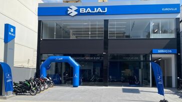 Bajaj vendeu 34.883 motos desde a chegada da marca no Brasil em 2022