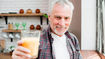 Bebida cremosa, rica em vitaminas e perfeita para fortalecer a imunidade naturalmente