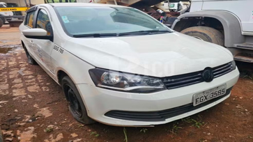 Outro leilão é de uma sucata aproveitável de um caminhão Volkswagen 15.180, de 2002, com lance inicial de R$ 8 mil