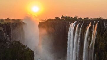 Segundo a publicação, entre as atrações que tornam o país único estão as Cataratas Vitória