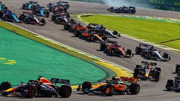 Marca promove lançamentos especiais, como garrafas exclusivas inspiradas no design dos carros da F1