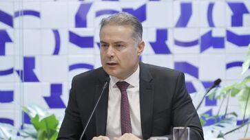 O ministro dos Transportes, Renan Filho, durante reunião com líderes partidários