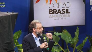 Líderes discutiram sobre os 10 anos do Acordo de Paris 