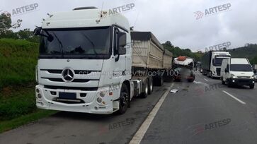 Acidente aconteceu por volta das 7h20, altura do quilômetro 52, região sul de Parelheiros