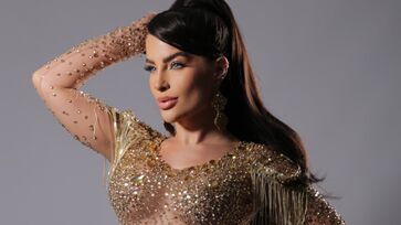 Mari Marquini teve peça arrematada por humorista não revelado