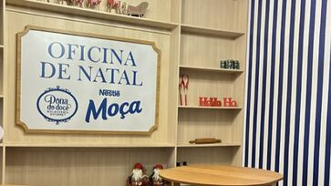 Casa de Natal Dona do Doce por Leite Moça está na rua Oscar Freire, em São Paulo