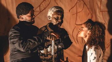 Ingressos para o musical 'Menino Mandela' são gratuitos