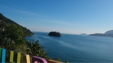 Tr&ecirc;s dias de viagem em Ilhabela entre praias paradis&iacute;acas, cachoeiras escondidas e passeios de jipe