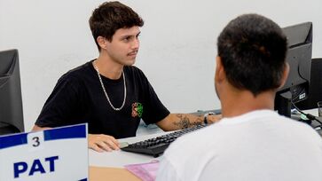 PAT oferece chances para diferentes níveis de escolaridade e atende em três unidades
