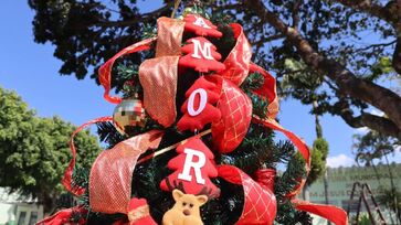 Abertura ocorreu neste sábado (29/11), às 20h, no coreto do centro histórico