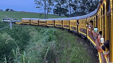 Passeio noturno iluminado ocorre entre a Estação Anhumas e Jaguariúna e percorre cerca de 50 quilômetros