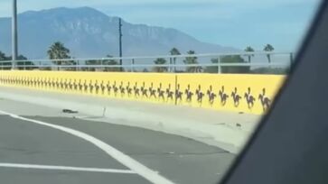 Ponte Fred Waring na cidade de Indio, na Califórnia, ganhou uma obra de arte interativa