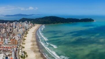 Equipes do Corpo de Bombeiros, da Polícia Militar e do SAMU foram mobilizadas para o local 
