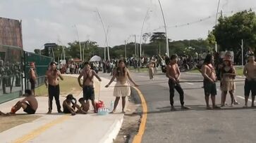 Protesto de grupo munduruku bloqueou entrada da COP30 nesta sexta