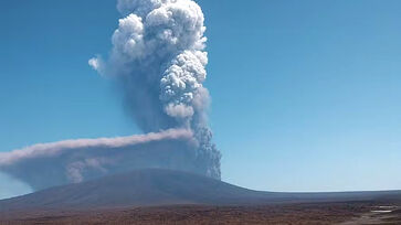 Vulcão Hayli Gubbi, no nordeste da Etiópia, voltou a entrar em atividade
