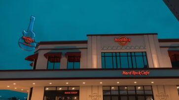 Unidade trouxe molhos exclusivos para asinhas de frango e novos hambúrgueres