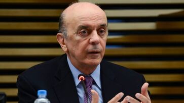 Pol&iacute;tico, de 83 anos, est&aacute; sendo cuidado no Hospital S&iacute;rio Liban&ecirc;s, no centro de S&atilde;o Paulo