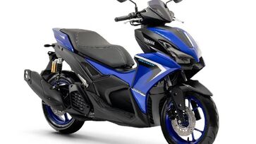 Modelo traz acabamento de aspecto premium, com assento com costuras aparentes, estampa em baixo-relevo e detalhes inspirados em motos de alta performance