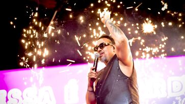 Em alta como Misael, da novela Três Graças (Globo), Belo sobe ao palco no dia 2 de janeiro