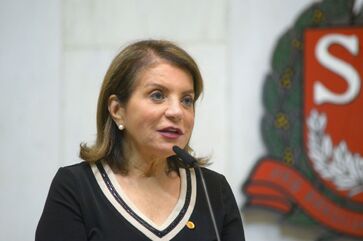 Professora Bebel é deputada estadual em São Paulo pelo PT