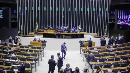 Proposta segue para análise do Senado