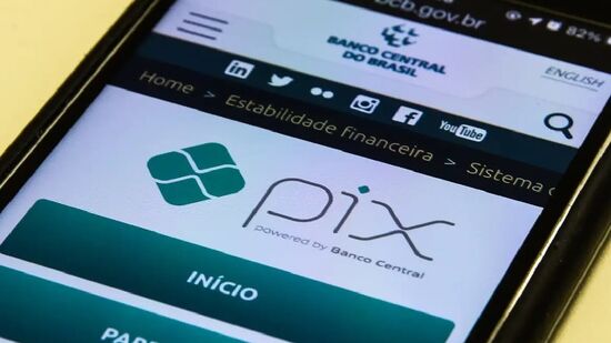 Pix cresceu 52% no País e passou a representar 47% do total de transações, sem incluir pagamentos em dinheiro físico