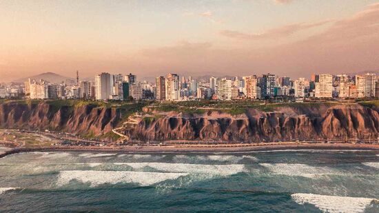 Lima reserva uma combinação de história e modernidade