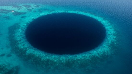 Cientistas esperam encontrar formas de vida única no buraco