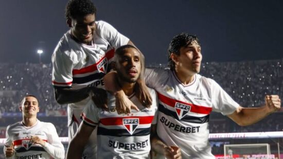 São Paulo e Flamengo se enfrentam, neste sábado, no Brasileirão Série A
