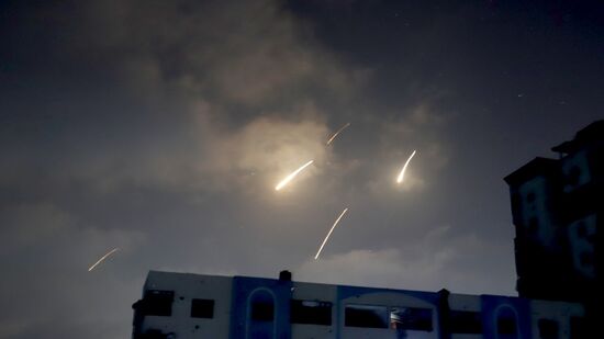 Bombardeios realizados por Israel no fim de semana causaram danos em locais estratégicos
