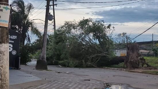 Ciclone extratropical anterior causou estragos e preocupou autoridades