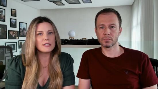 O casal, Tiago Leifert e Daiana Garbin, impactou mais de 150 milhões de pessoas com o testemunho da família, publicados em suas redes sociais em 2023. A campanha "De Olho nos Olhinhos" virou ONG.