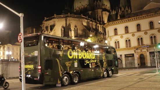On Board Bus é o primeiro ônibus turístico do Brasil com serviço de bordo premium