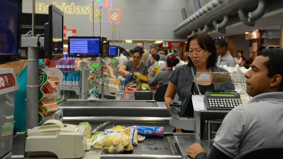Nas demais unidades do ABC, o hor&aacute;rio ser&aacute; estendido das 7h &agrave; meia-noite entre os dias 19 e 23 e 26 a 30 de dezembro